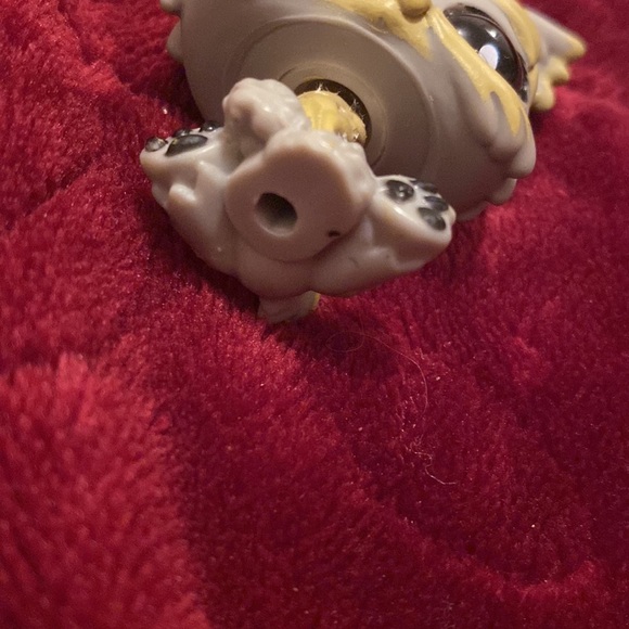 Littlest Pet Shop Singles Yorkie (#883) Pet - Picture 7 of 7